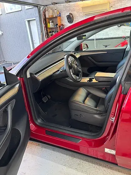 Tesla Model Y 2021 photo 3