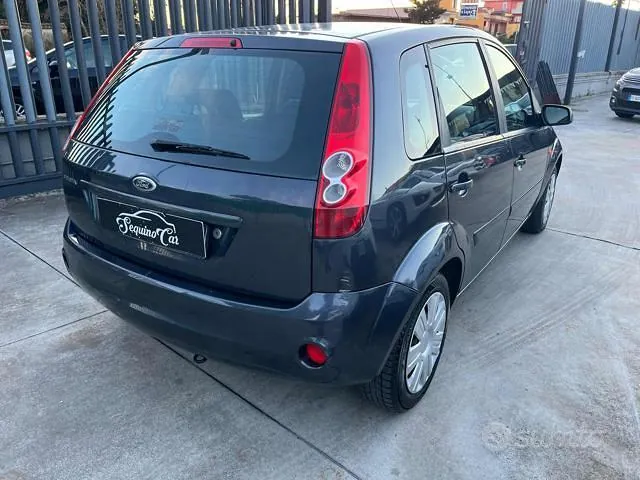 Ford Fiesta 2007 photo 3