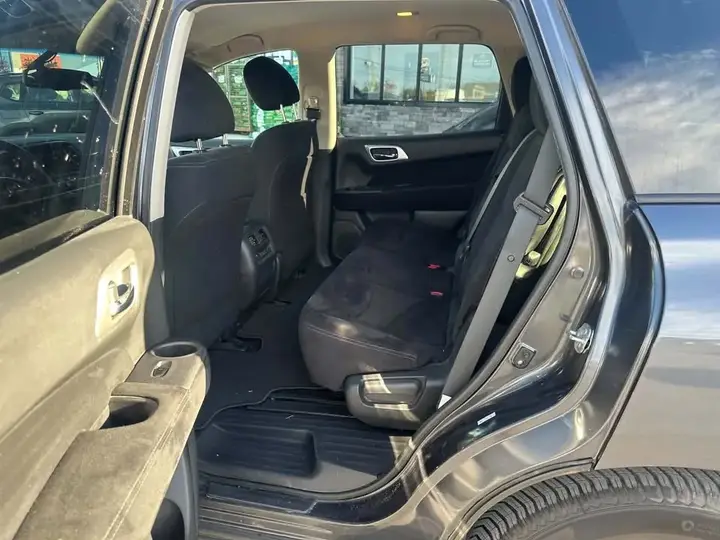 Nissan Pathfinder 2014 photo 3
