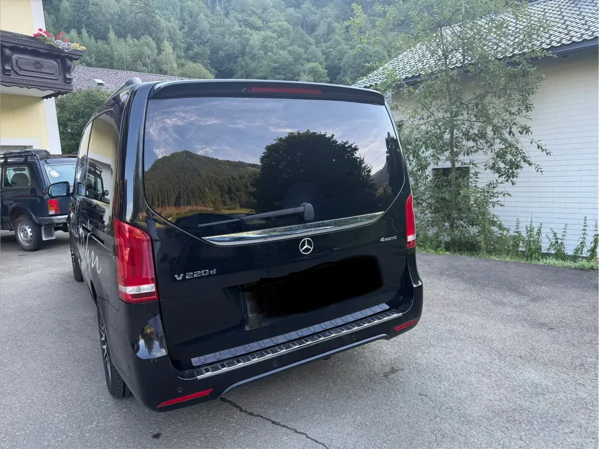 Mercedes-Benz V-Class 2020 photo 3