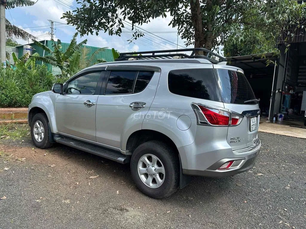 Isuzu Mu-X