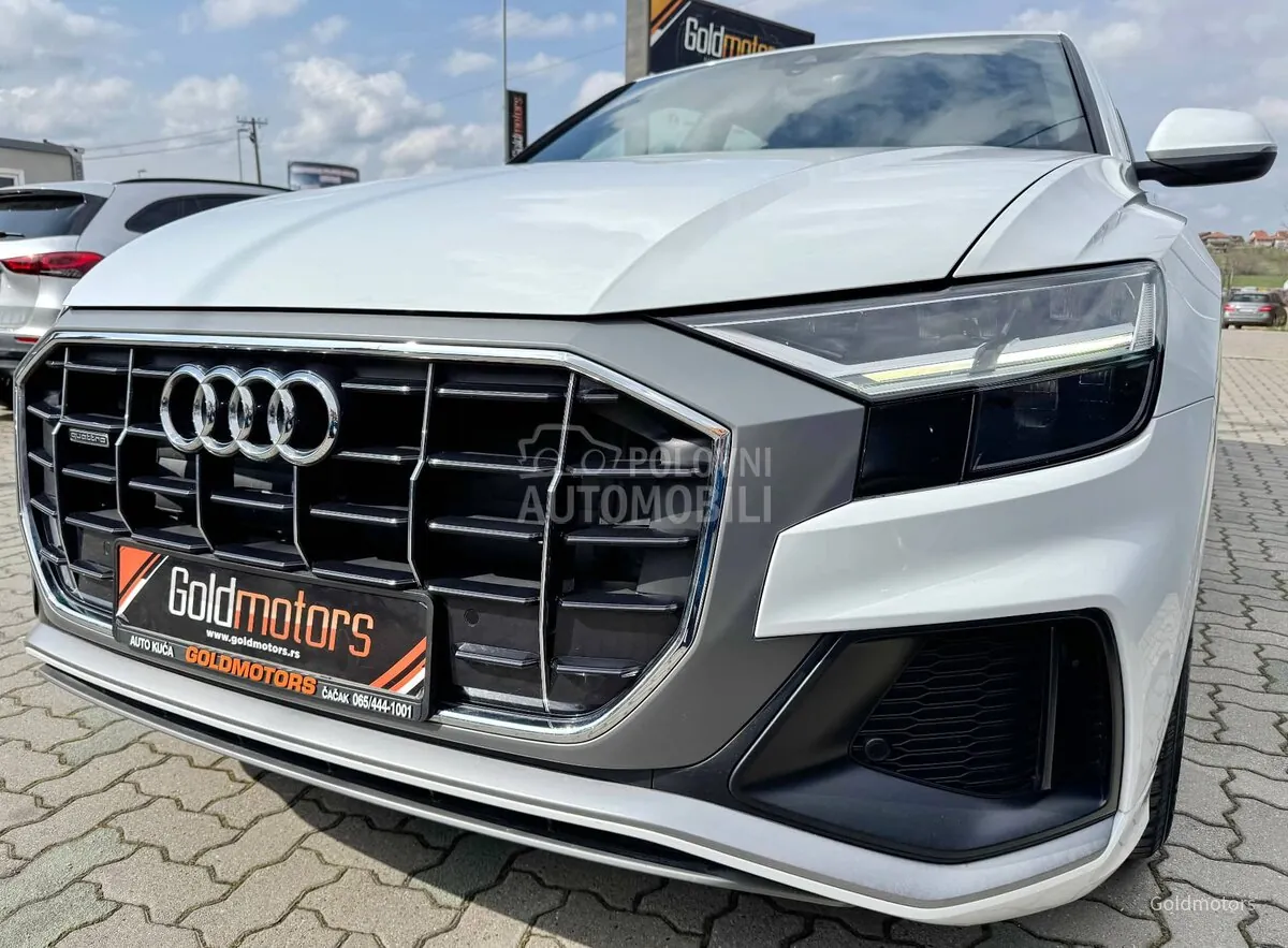 Audi Q8 2023 photo 2