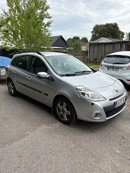Renault Clio Iii 2010 photo 2