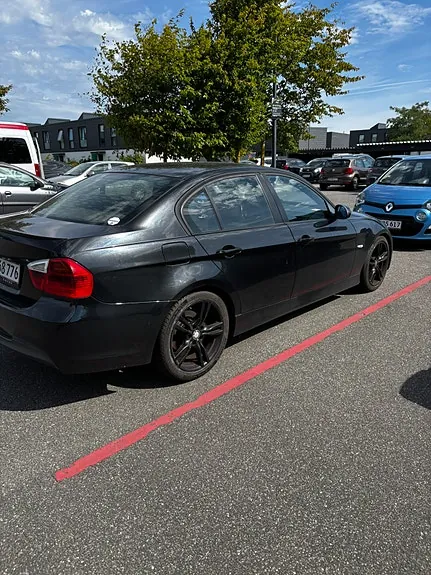 BMW 318D 2006 photo 3