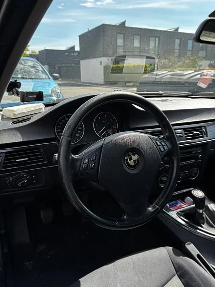 BMW 318D 2006 photo 5