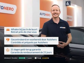 BMW 1 Series 2023 photo 2