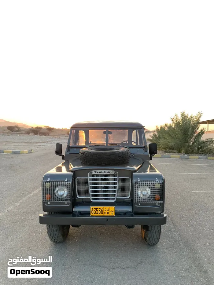 Land Rover Defender 1984 photo 3