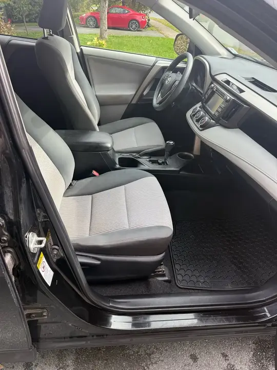 Toyota Rav4 2013 photo 5