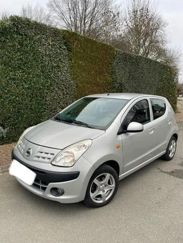 Nissan Pixo