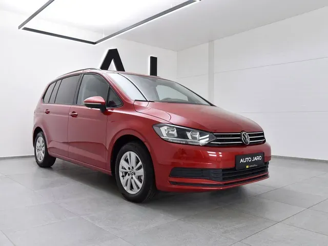 Volkswagen Touran 2023 photo 3