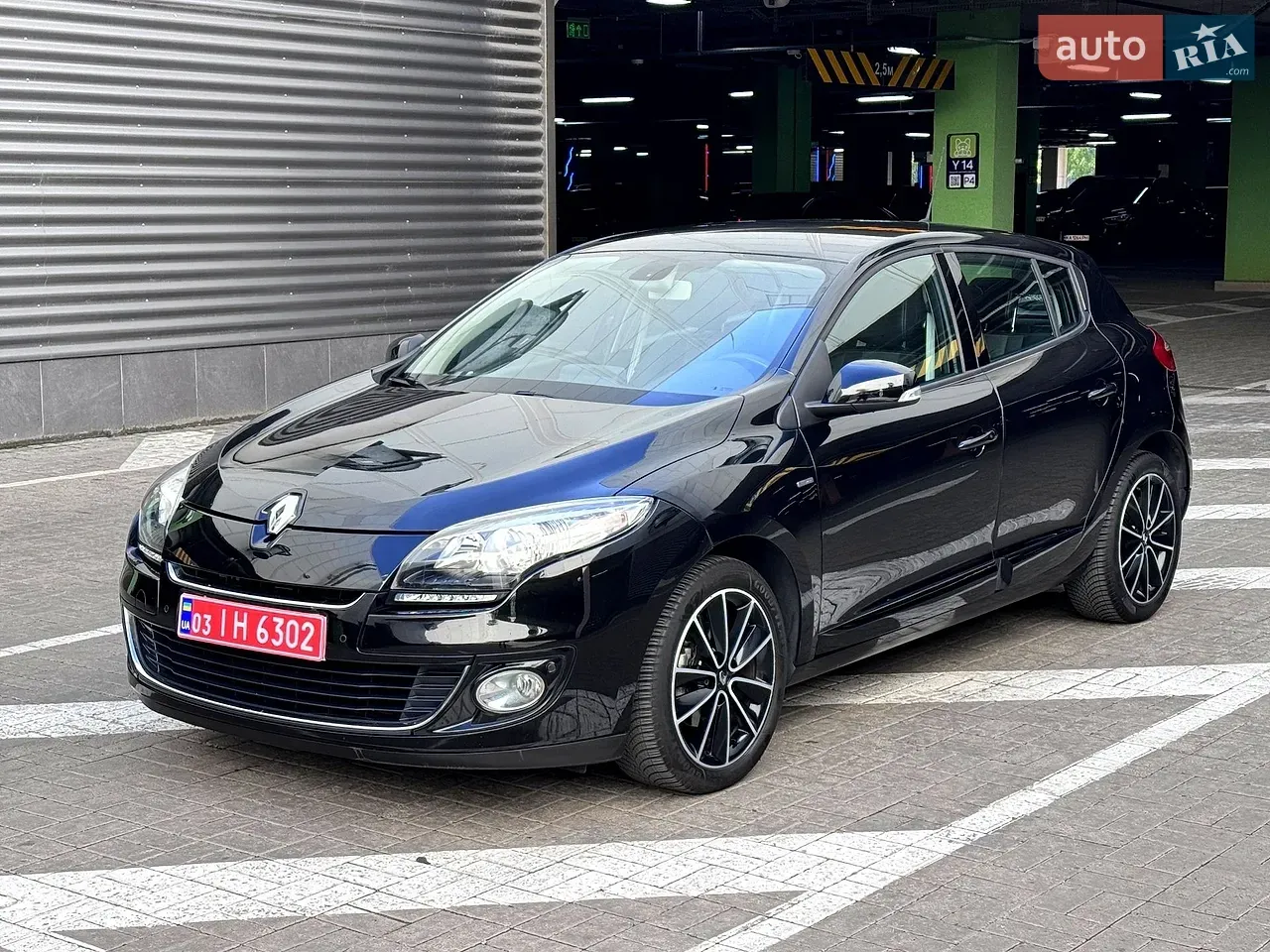 Renault Megane 2012 photo 2