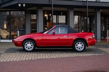 Mazda Mx-5 1995 photo 2