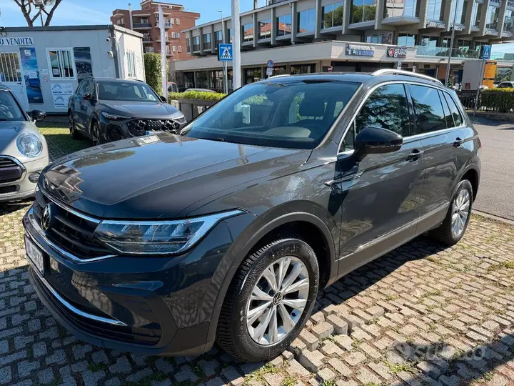 Volkswagen Tiguan 2022 photo 4