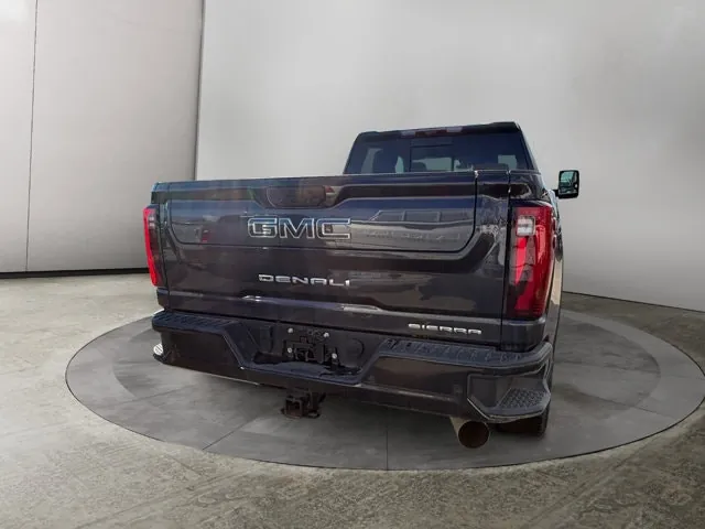 GMC Sierra 3500Hd 2026 photo 5
