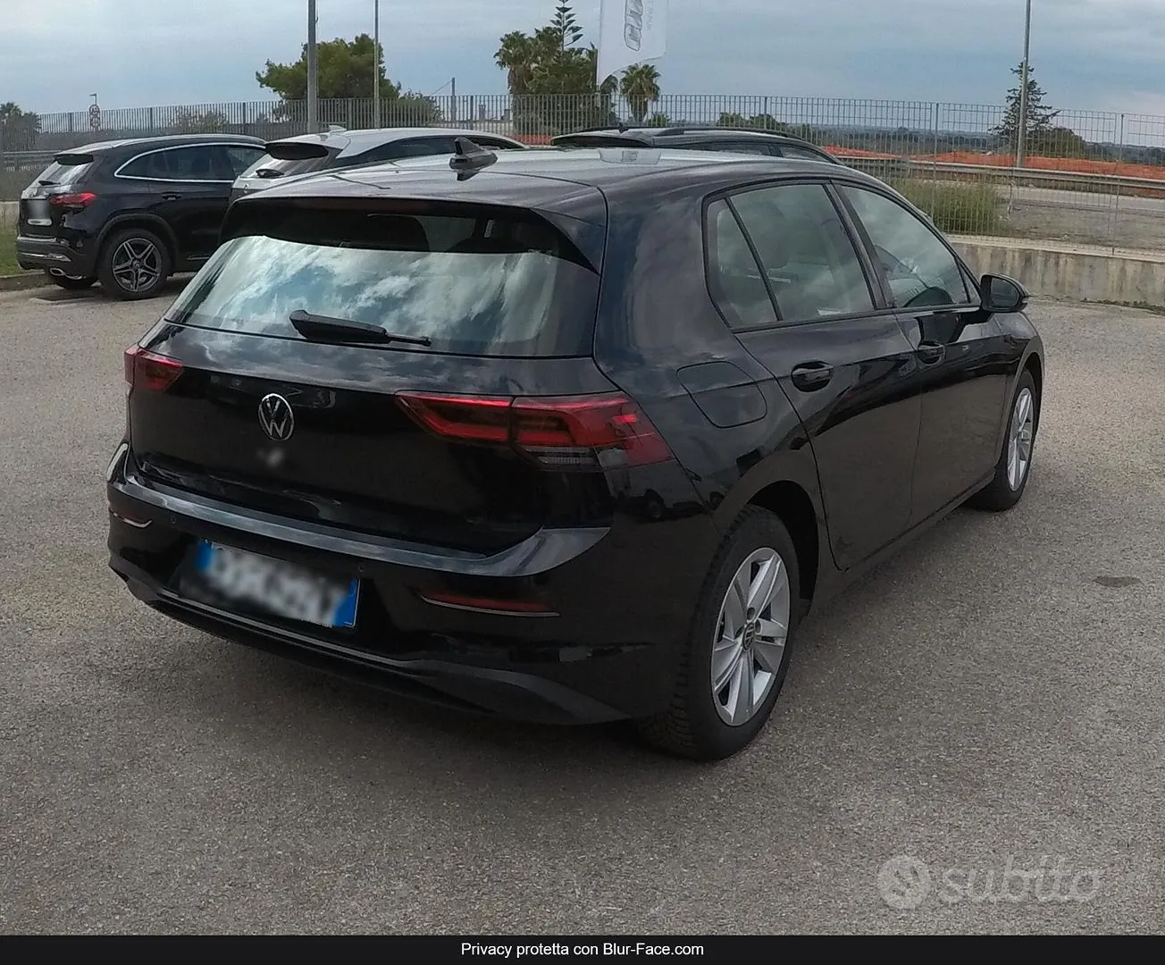 Volkswagen Golf 2023 photo 3