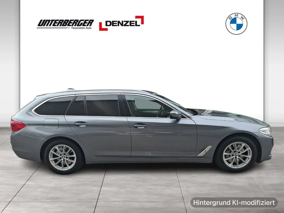 BMW 5 Series 2018 photo 3