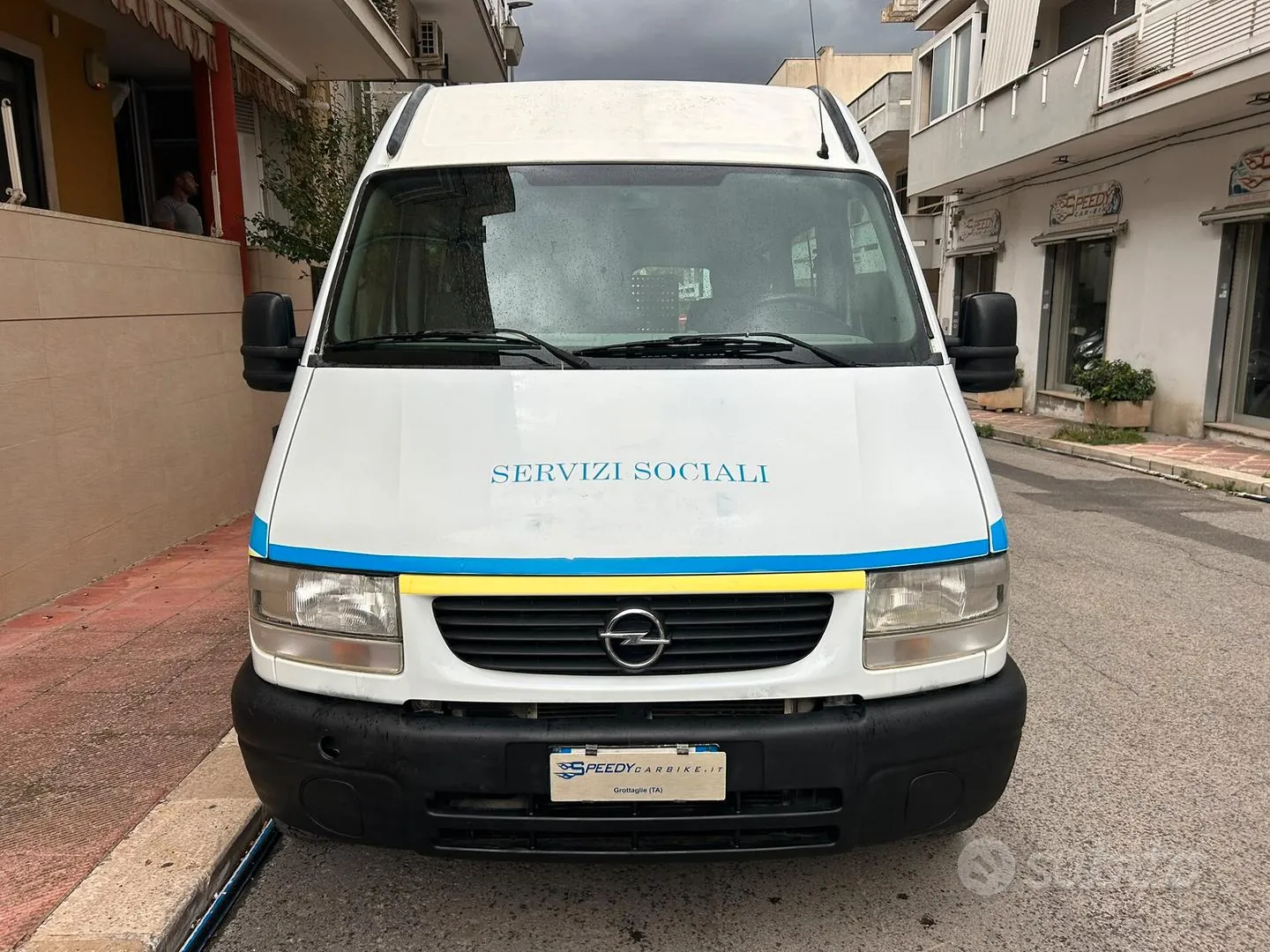 Opel Movano 2002 photo 2