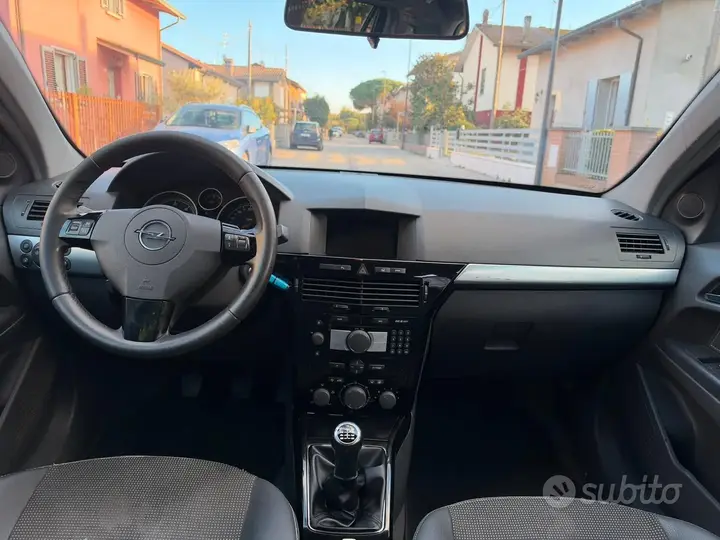 Opel Astra 2008 photo 5