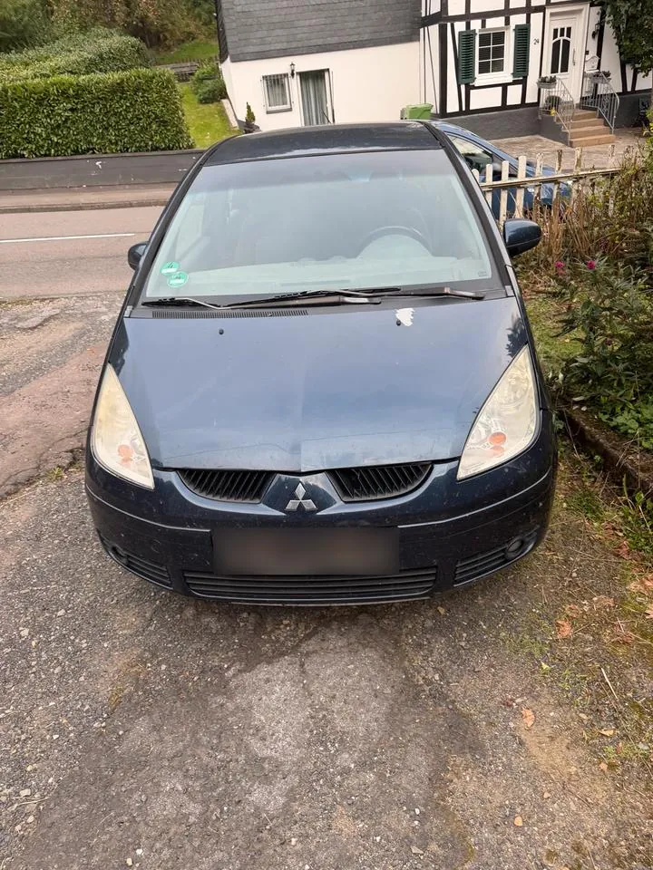 Mitsubishi Colt