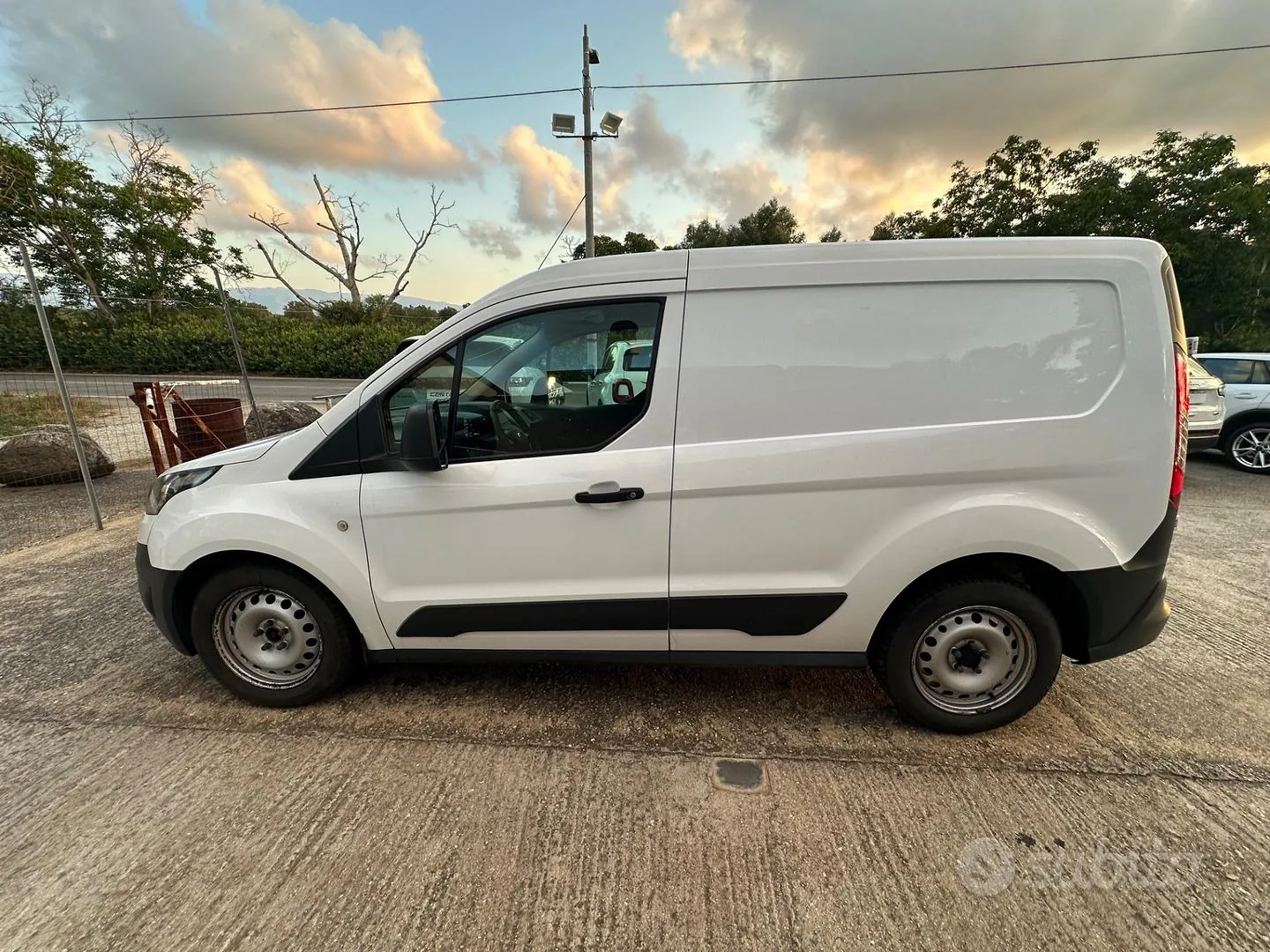 Ford Tourneo Courier 2014 photo 5