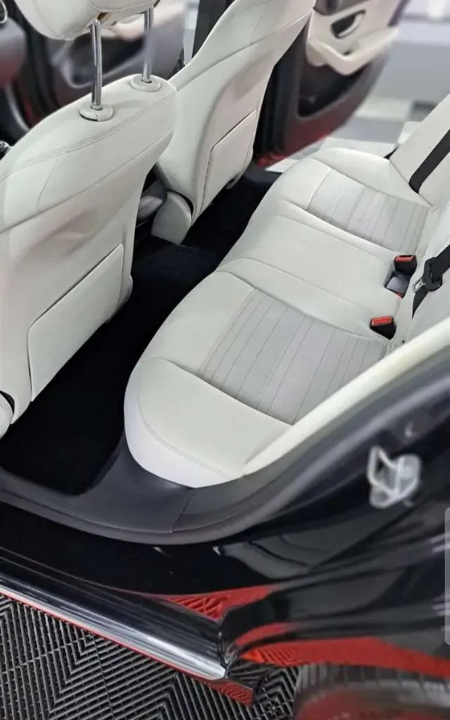 Mercedes-Benz C-Class 2017 photo 3
