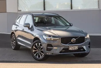 Volvo Xc60 2023 photo 2