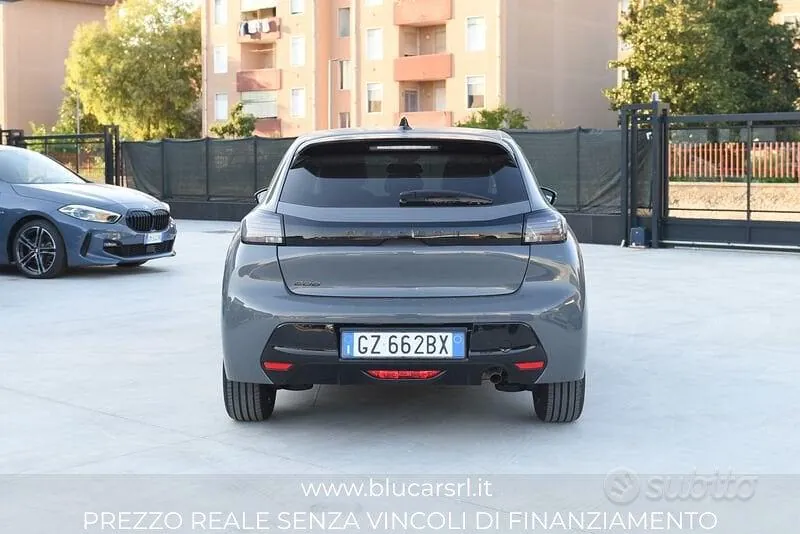 Peugeot 208 2025 photo 4