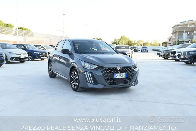 Peugeot 208 2025 photo 2
