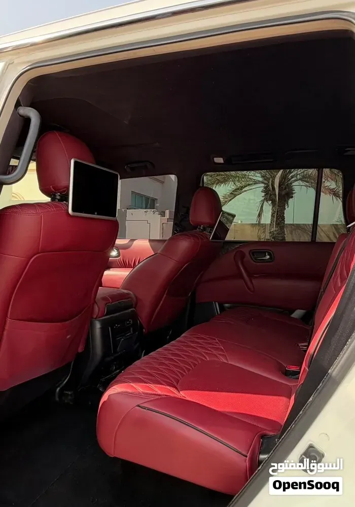 Nissan Patrol 2014 photo 2