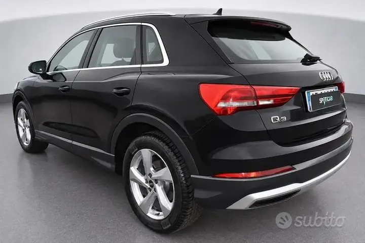Audi Q3 2021 photo 5