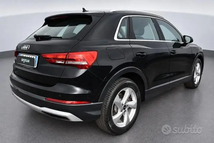 Audi Q3 2021 photo 3