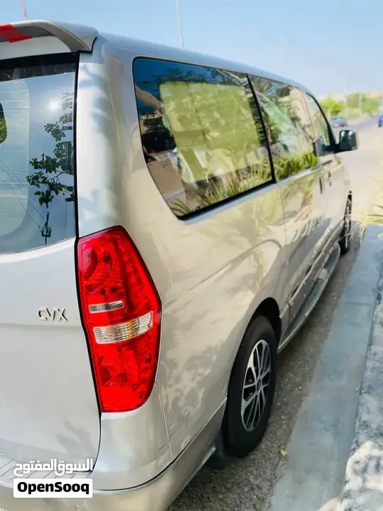 Hyundai Staria 2021 photo 4