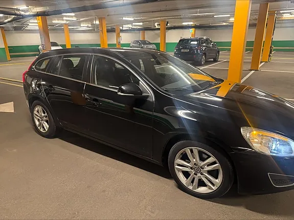 Volvo V60 2011 photo 3