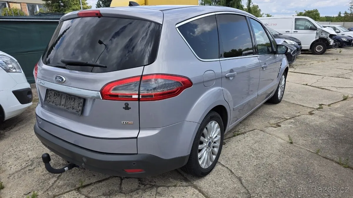 Ford S-Max