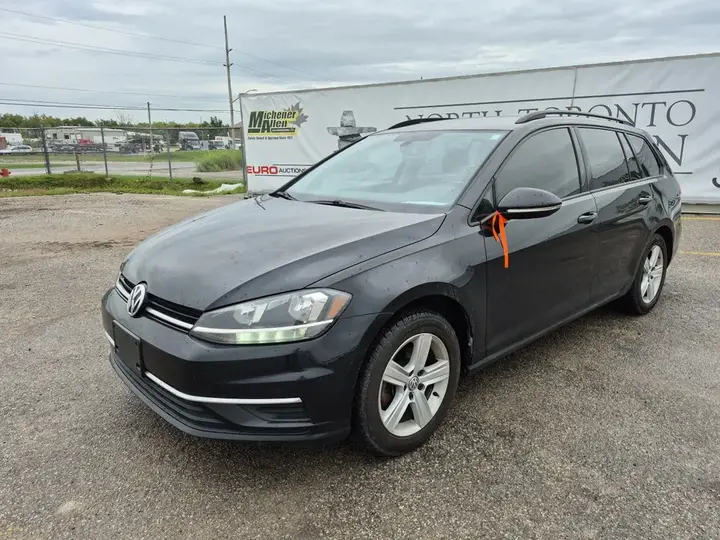 Volkswagen Golf Sportwagen