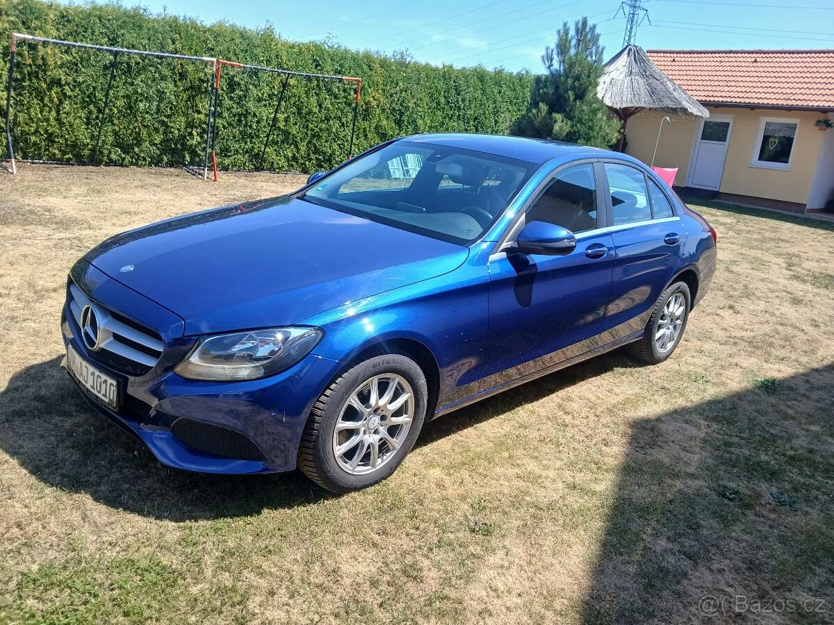 Mercedes-Benz C 200D