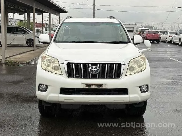 Toyota Land Cruiser Prado 2011 photo 5