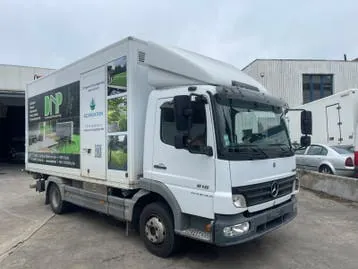 Mercedes-Benz Atego 818