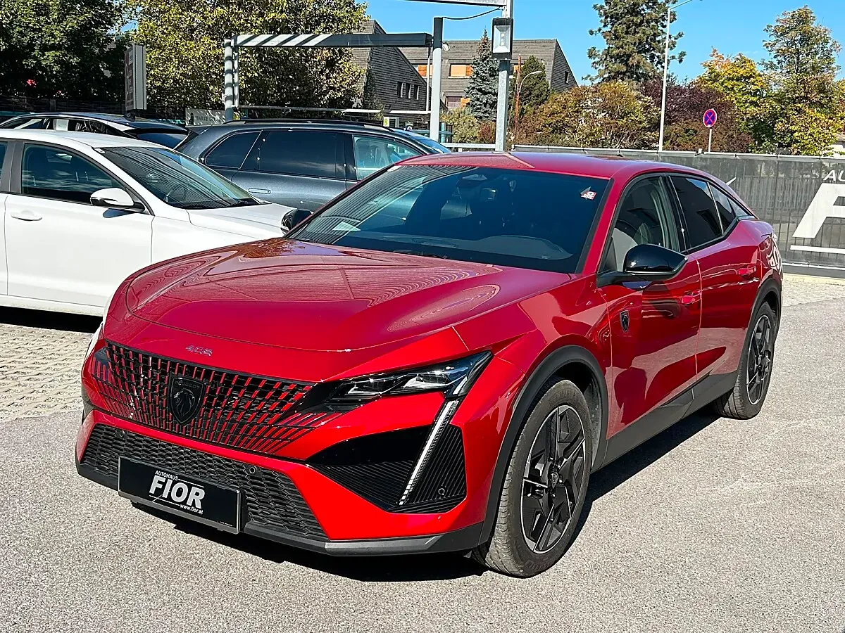 Peugeot 408