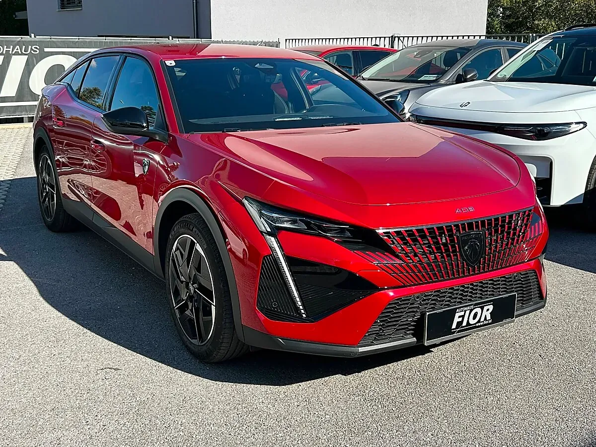 Peugeot 408 2023 photo 3