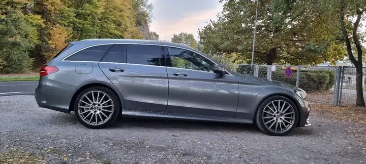 Mercedes-Benz C-Class 2016 photo 2