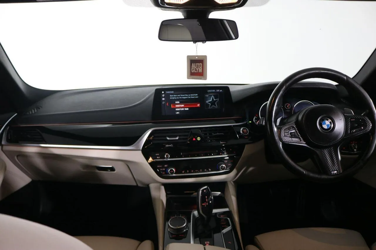 BMW 5 Series 2017 photo 3