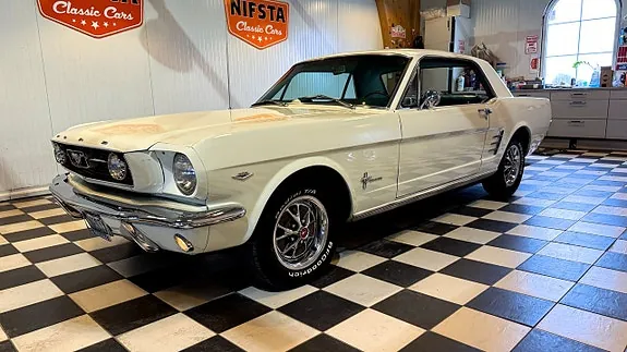 Ford Mustang 1966 photo 3