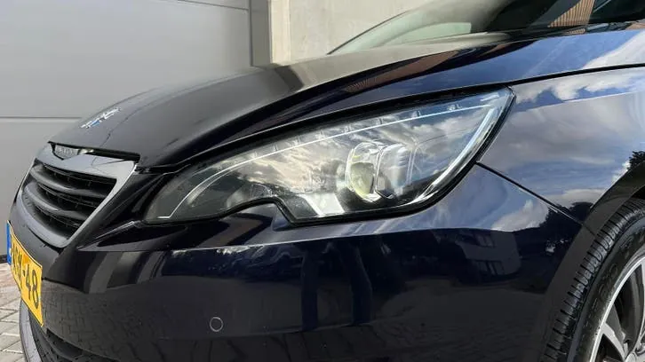 Peugeot 308 2014 photo 2