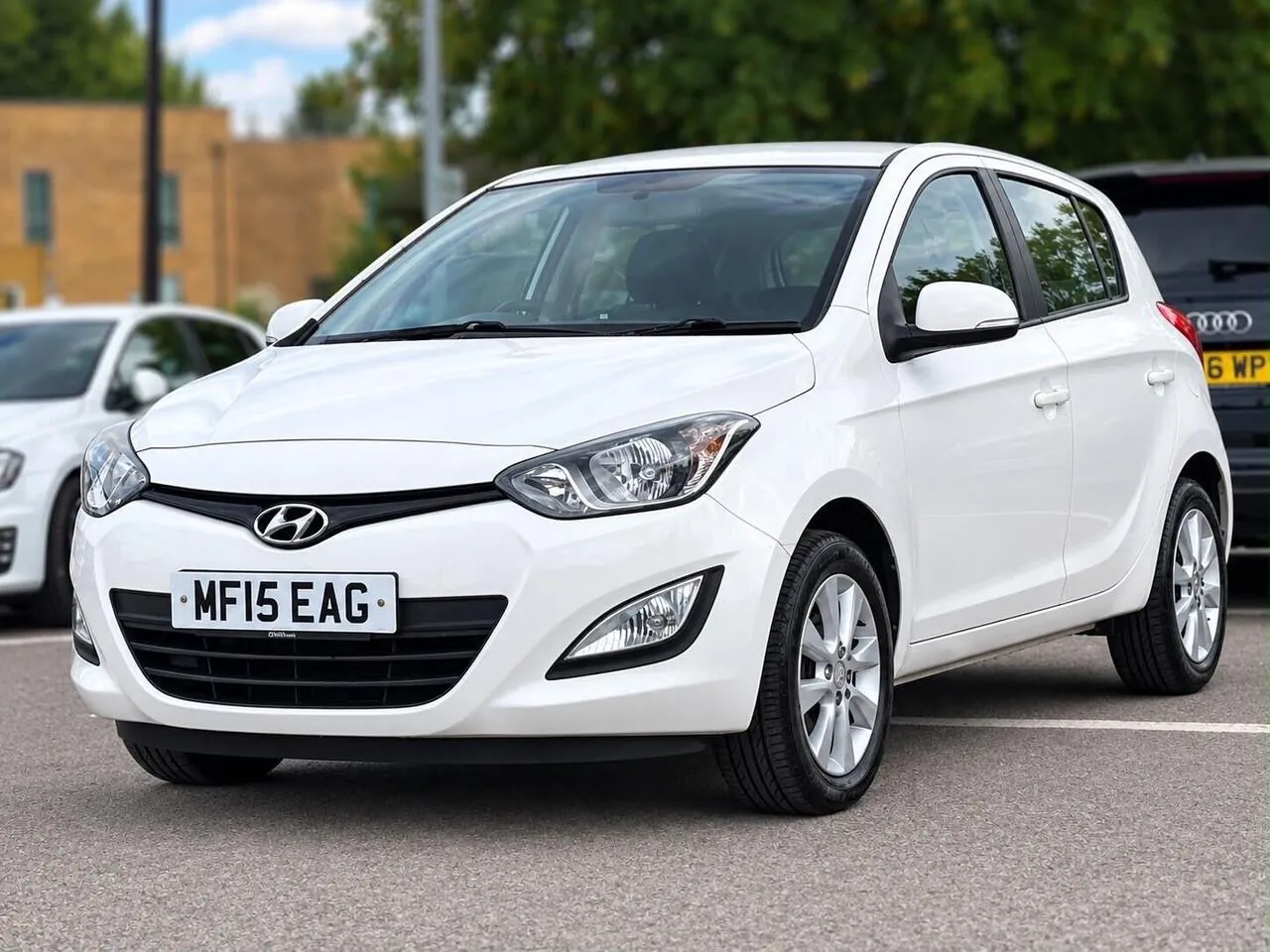 Hyundai I20 2015 photo 3