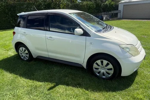 Toyota Ist