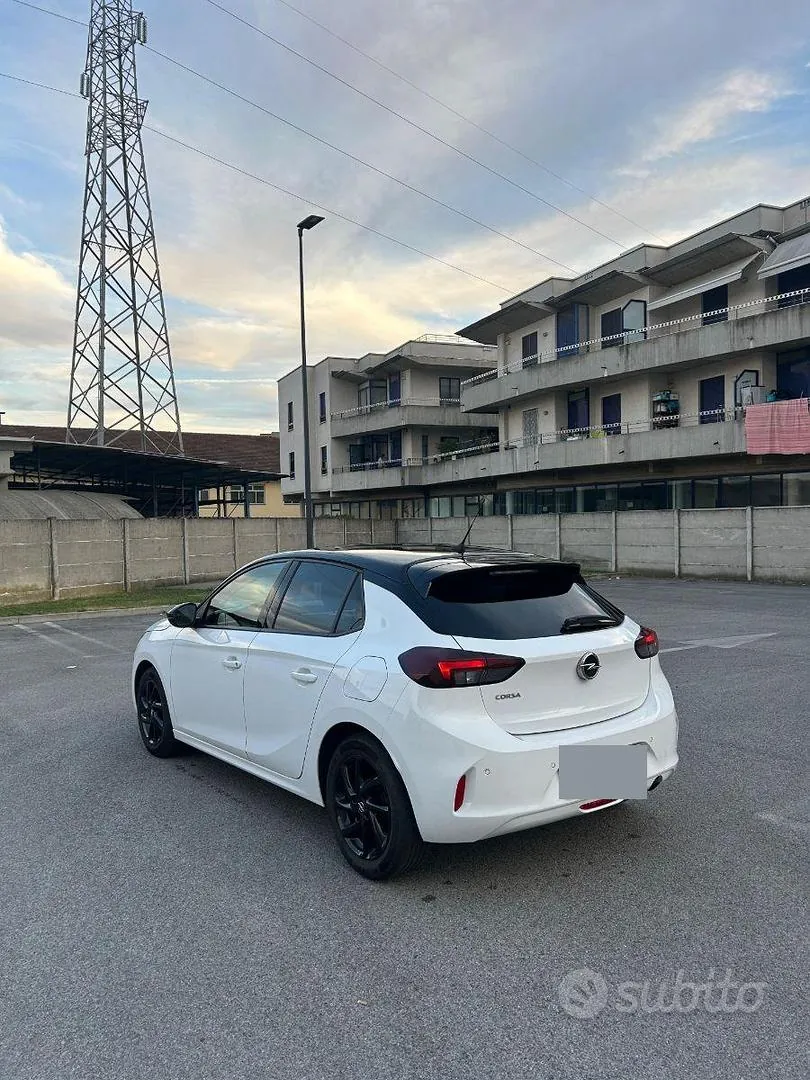 Opel Corsa 2023 photo 2