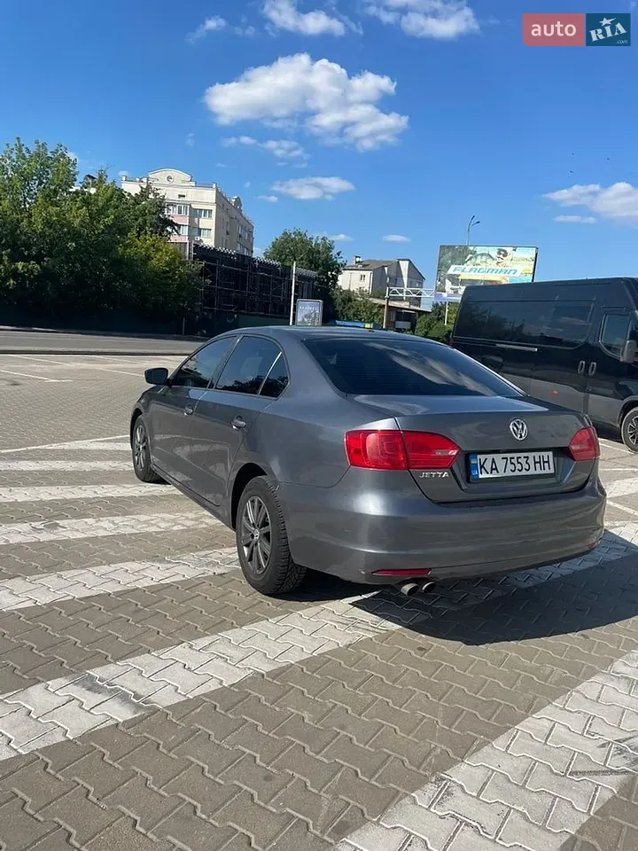 Volkswagen Jetta 2013 photo 5