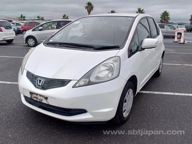 Honda Fit 2010 photo 2