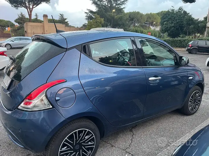 Lancia Ypsilon 2022 photo 4